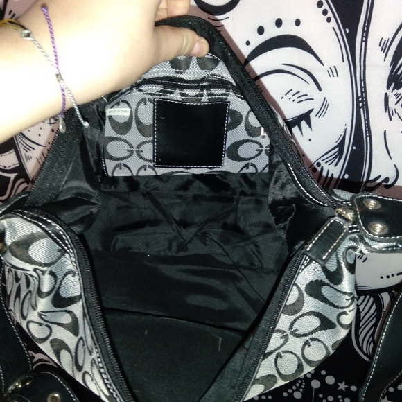 Bag and Purse - Picture 3 of 6